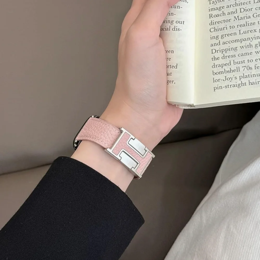 Pink Lychee Grain Leather Apple Watch Band With Magnetic H Buckle